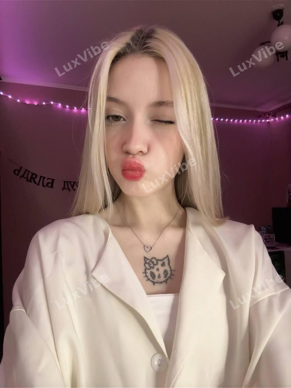 Ева