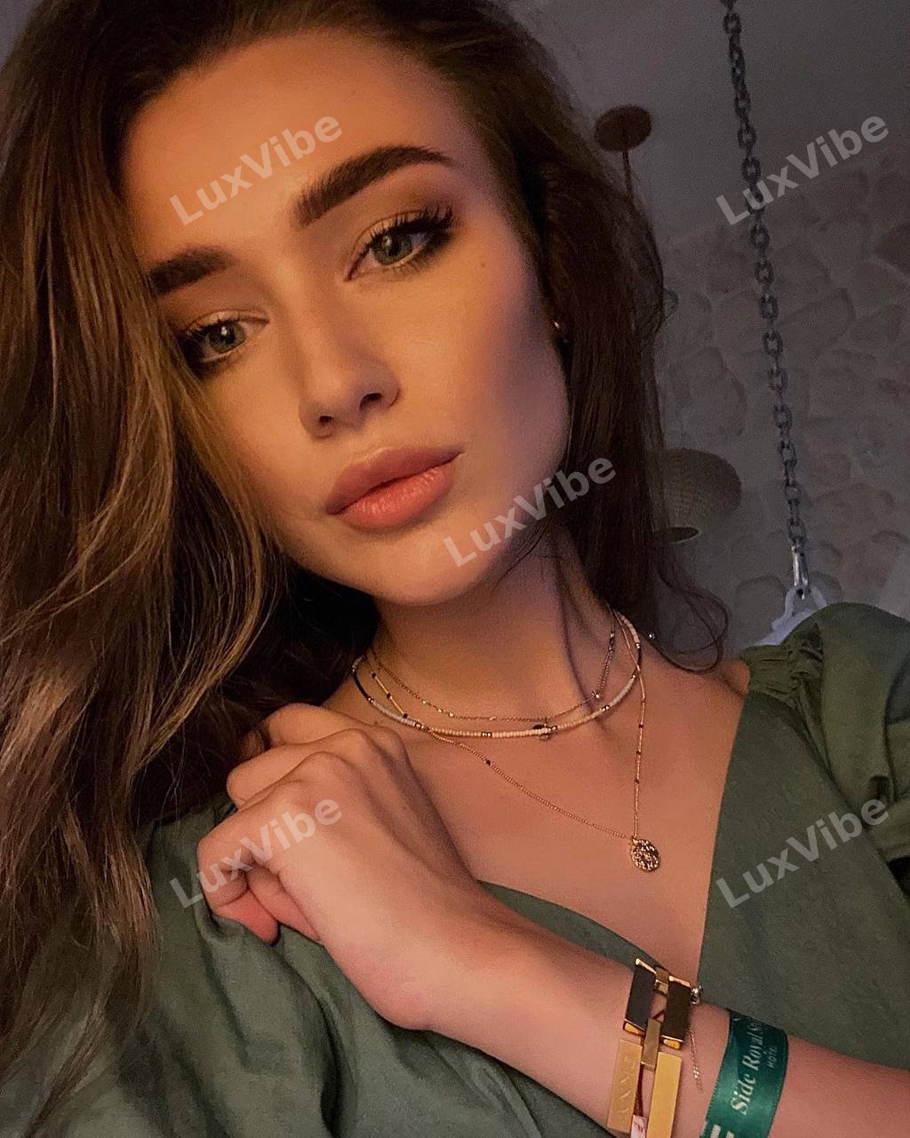 Алина