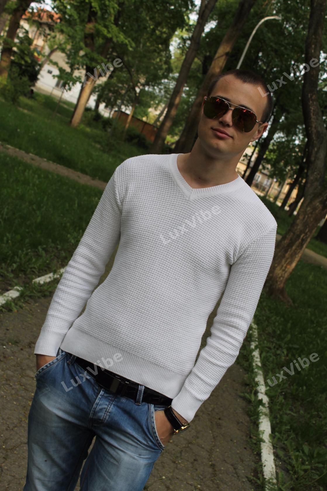 Александр