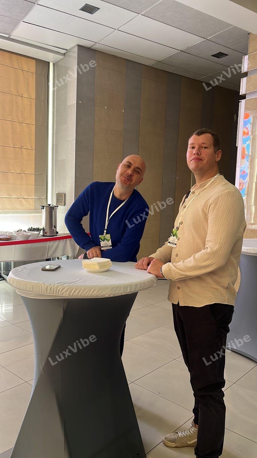Денис