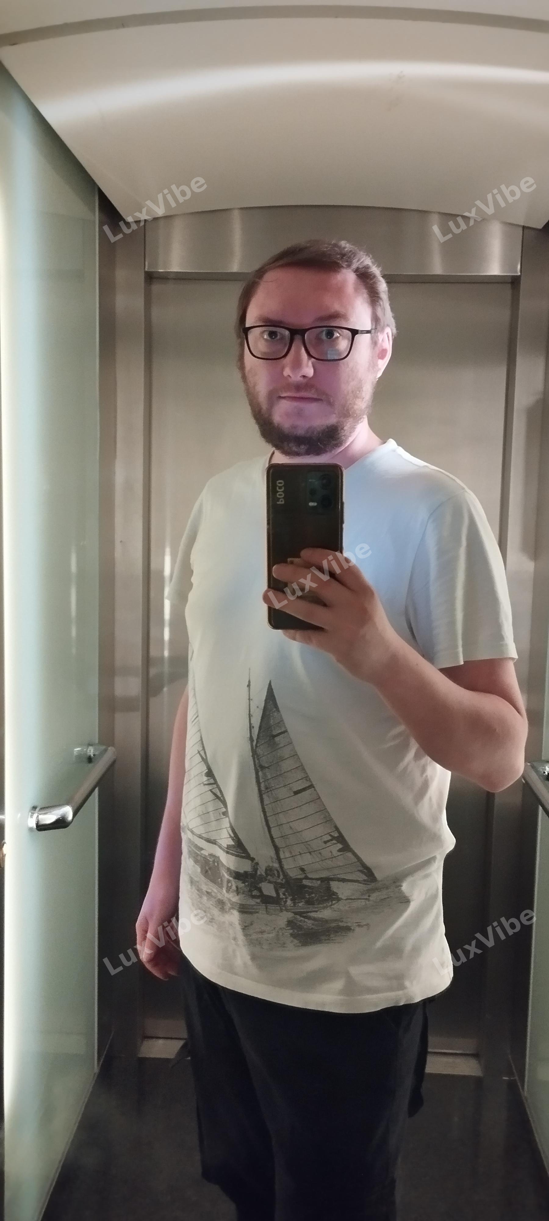 Стас