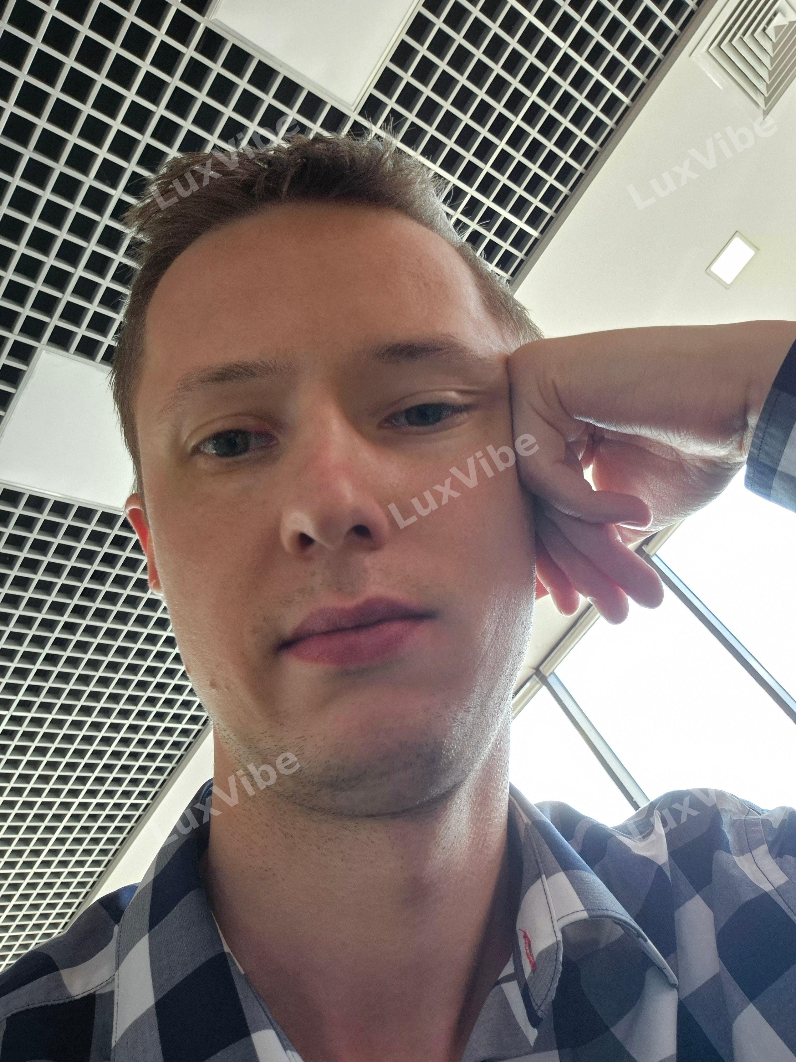 Александр