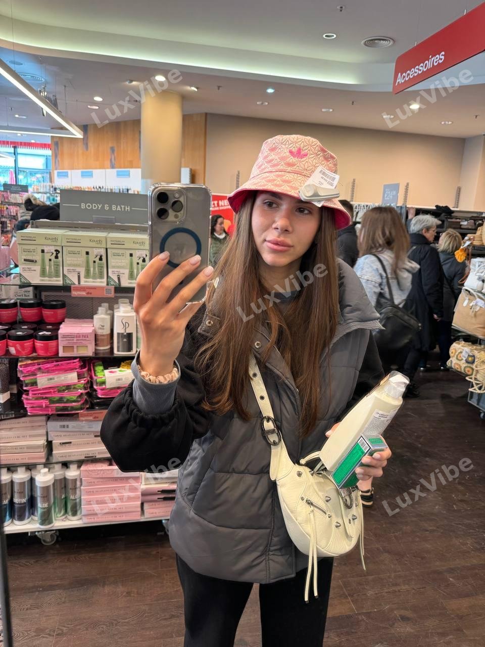 Маша