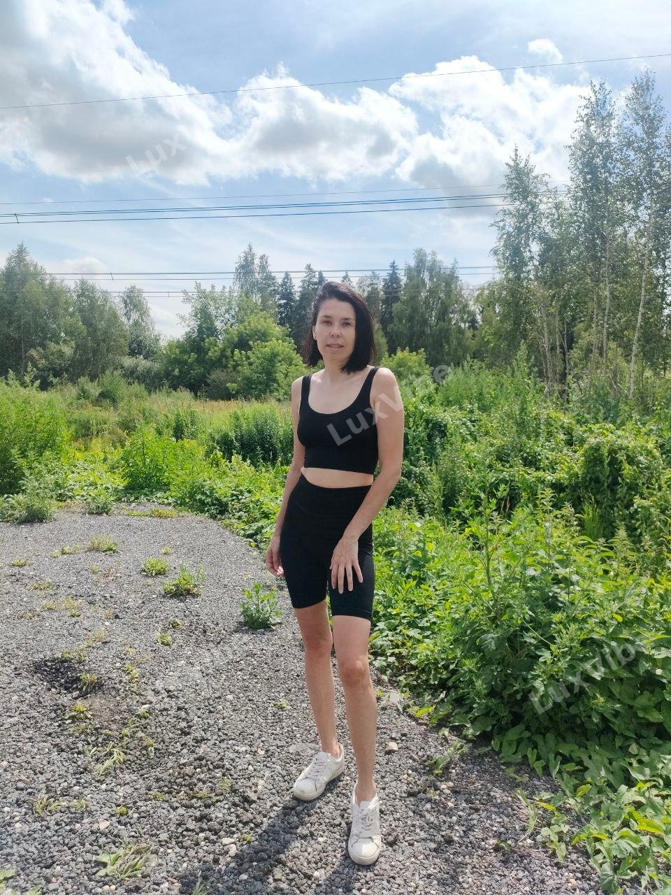 Аня