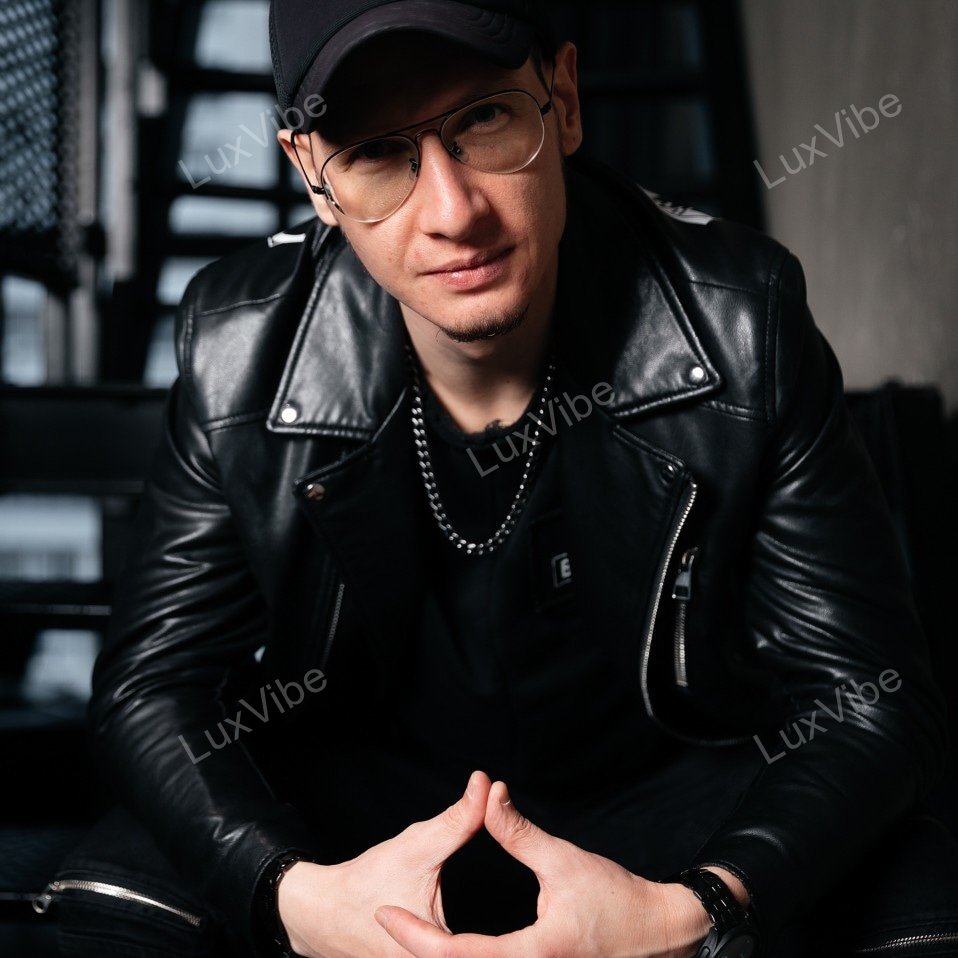 Александр