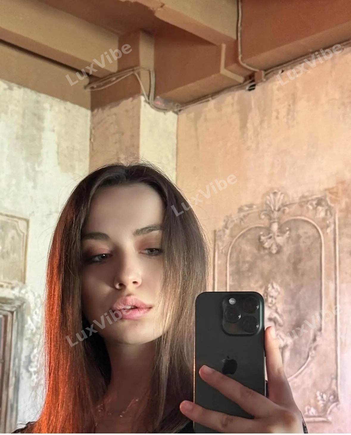 Алекс