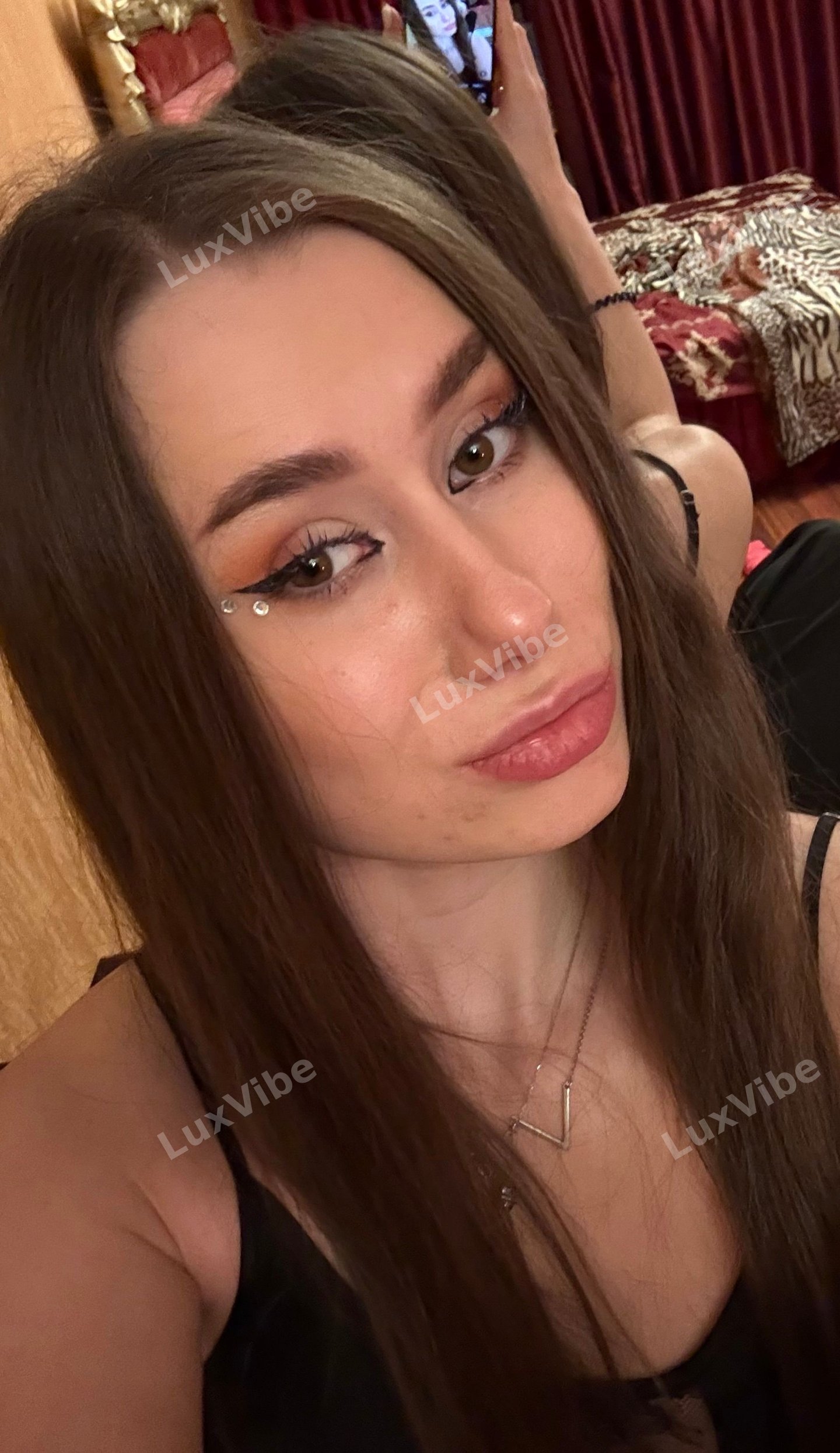 Алина