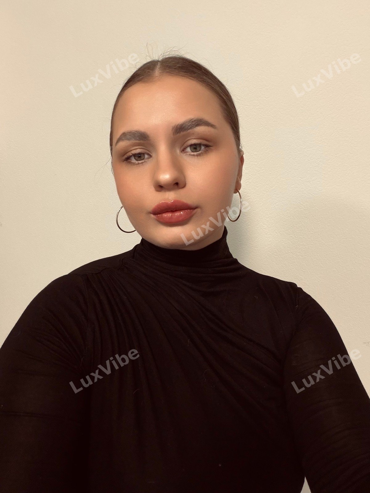Полина