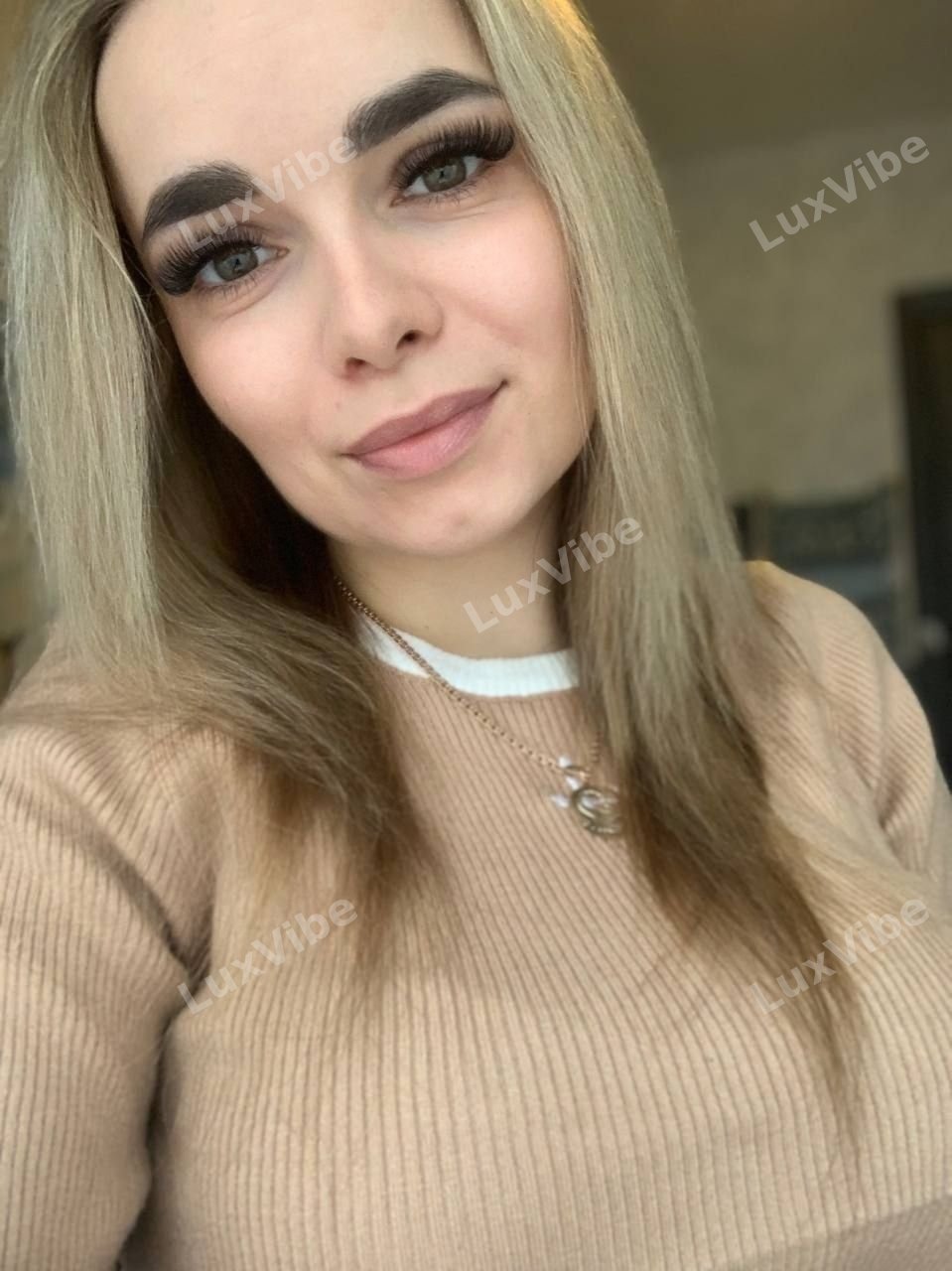 Оленька