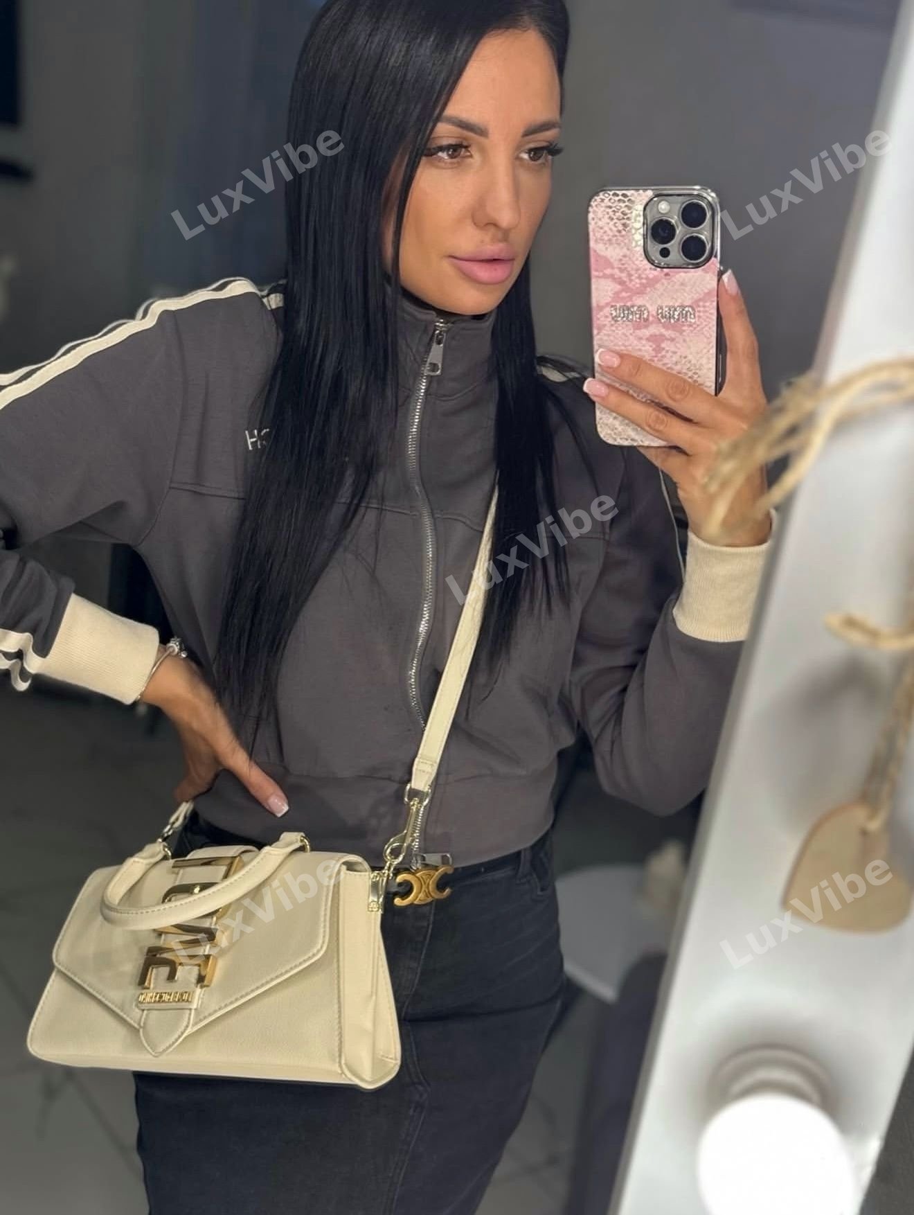 Maria
