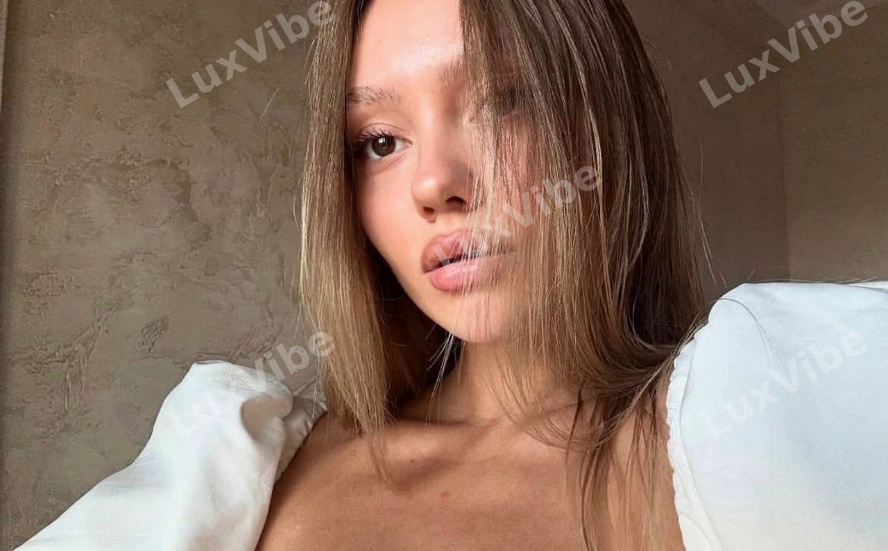 Анастасия 🖤