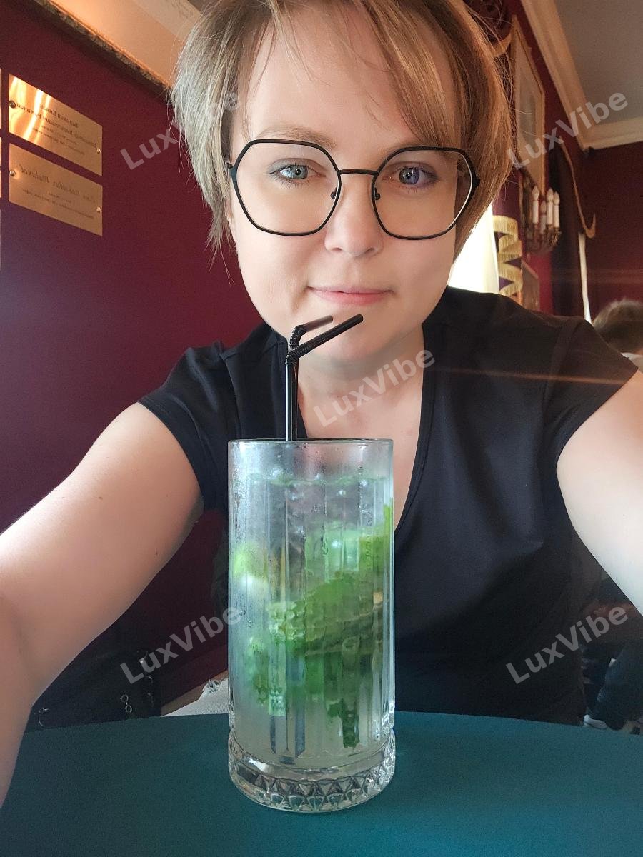 Полина