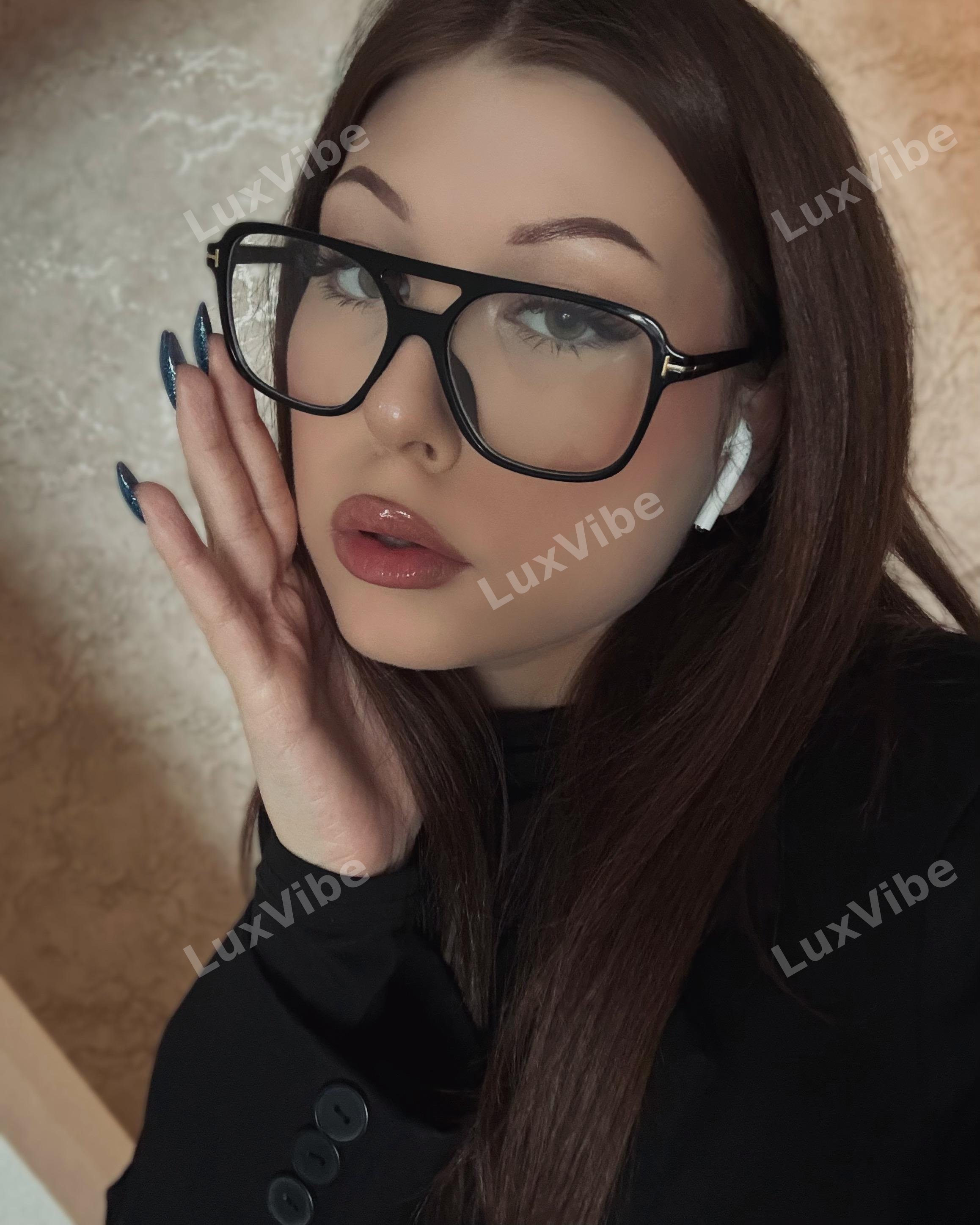 Полина