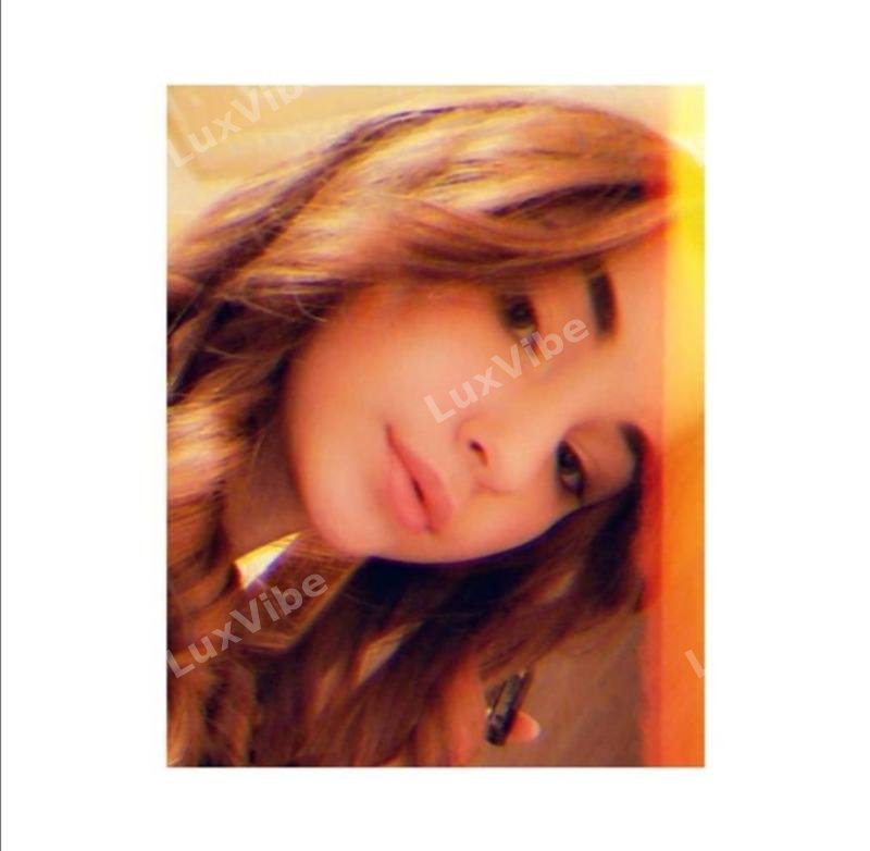 Алина