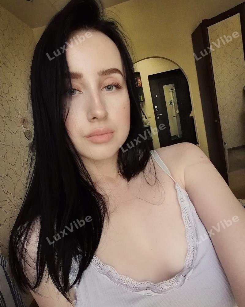 Ева