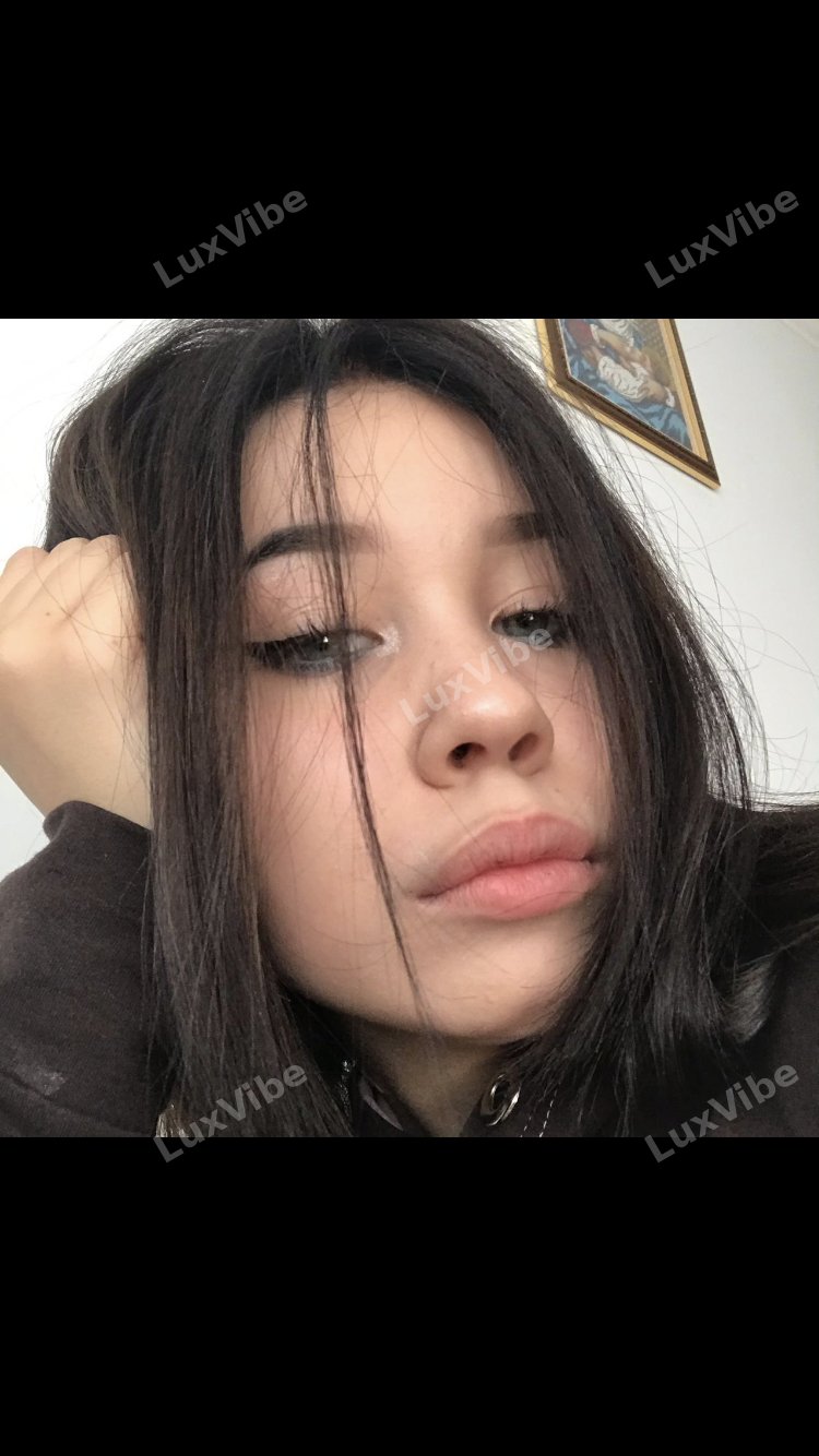 Алина