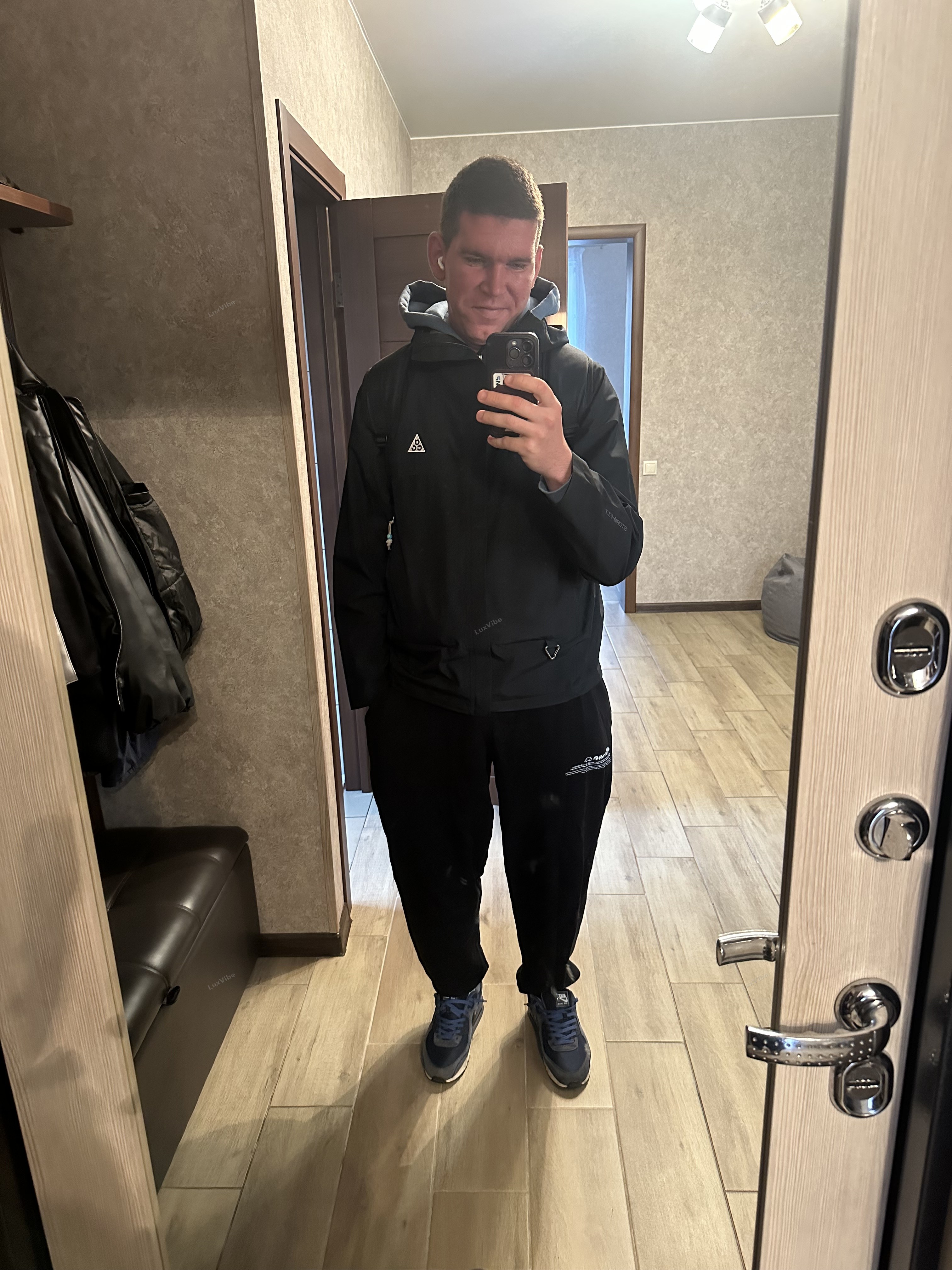 Виктор