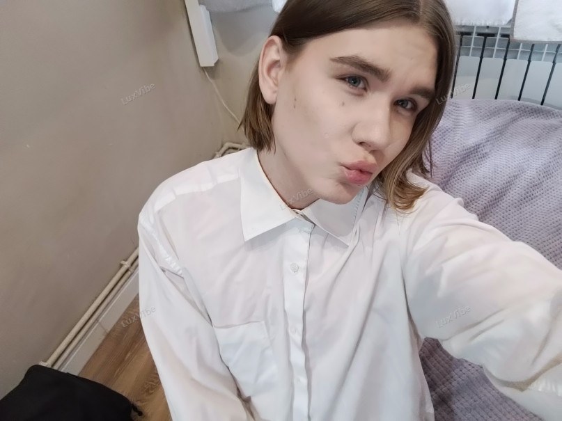 Mia