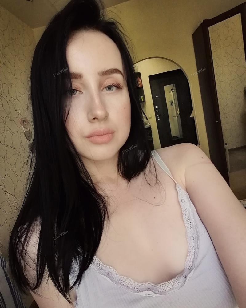 Ева